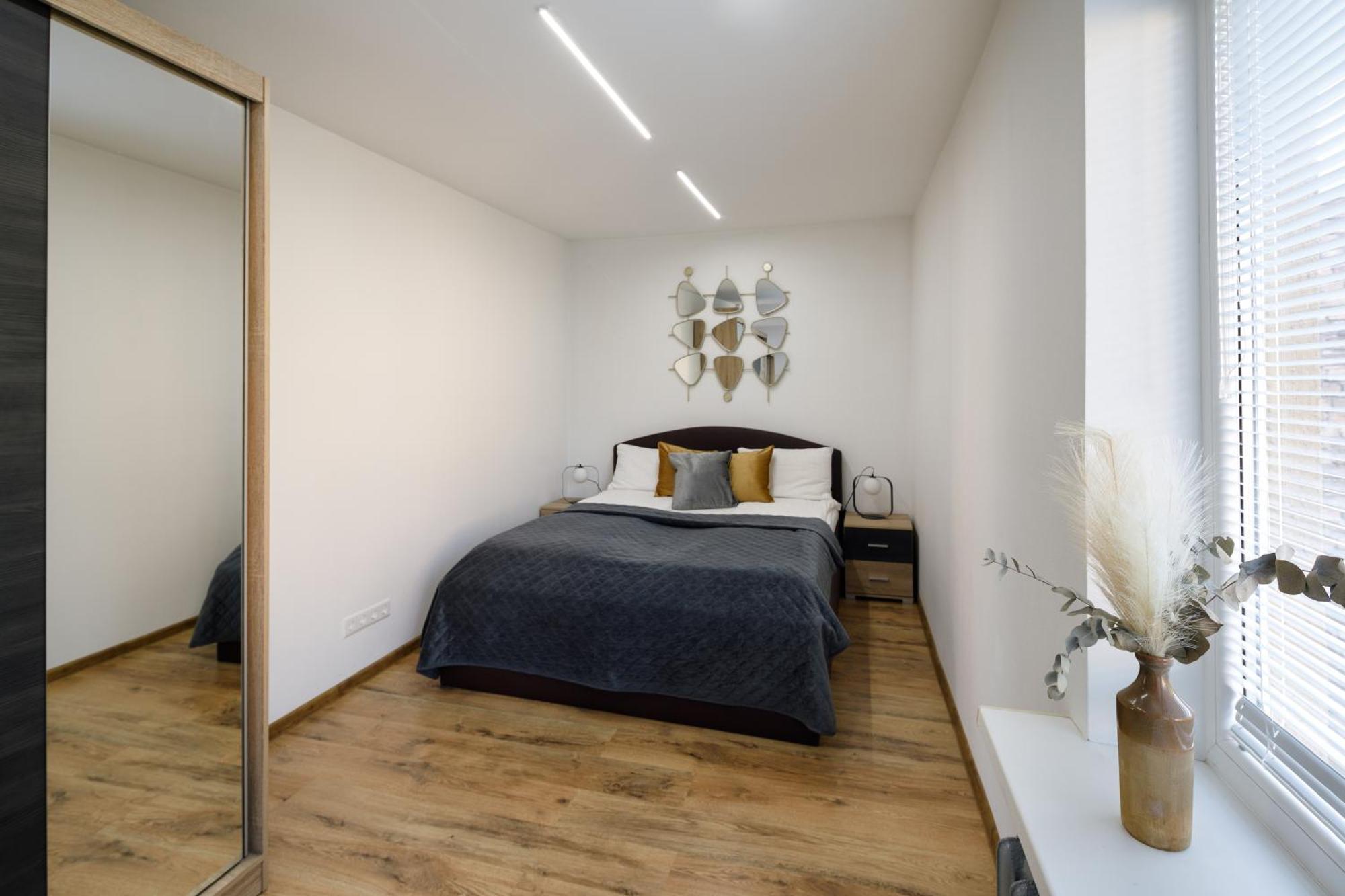 Brivibas Yard Apartment With Parking In City Center Riga Luaran gambar