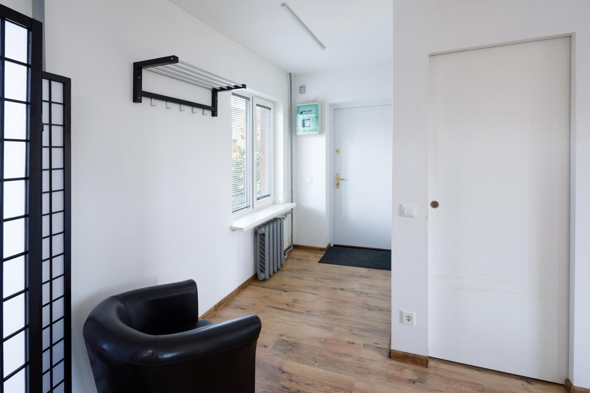 Brivibas Yard Apartment With Parking In City Center Riga Luaran gambar